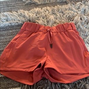 LULULEMON ON THE FLY SHORTS